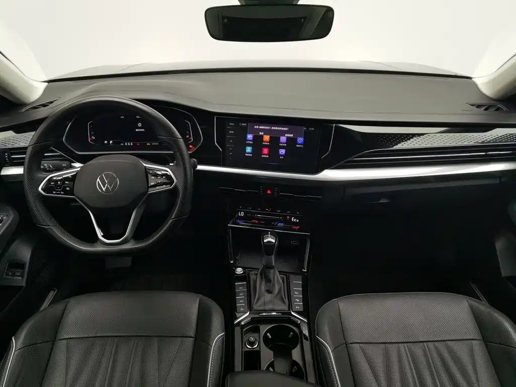 Volkswagen Passat 2023