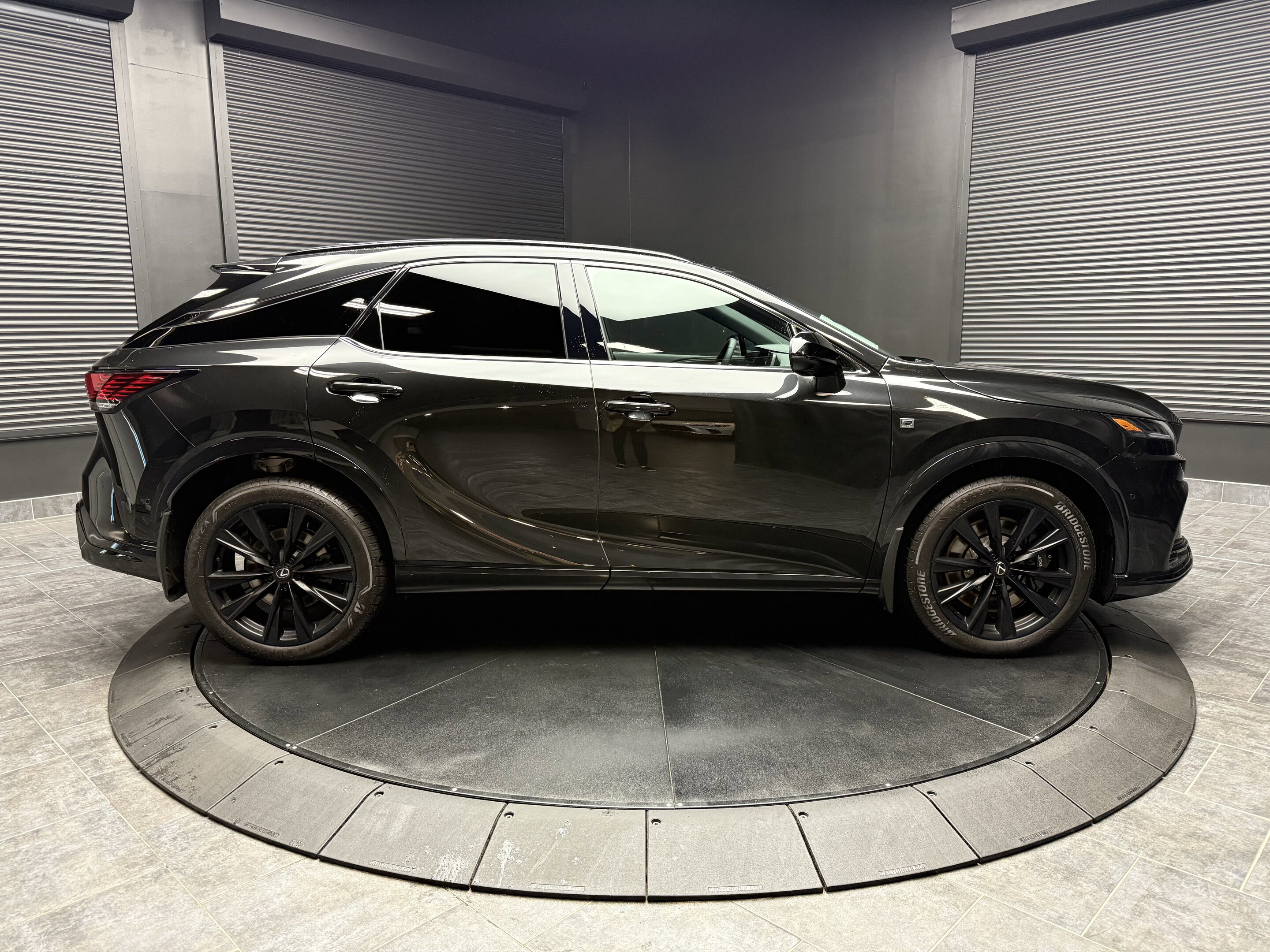 Lexus RX 2025
