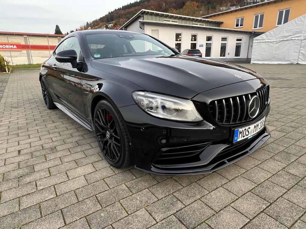 Mercedes-Benz C 63 AMG 2023