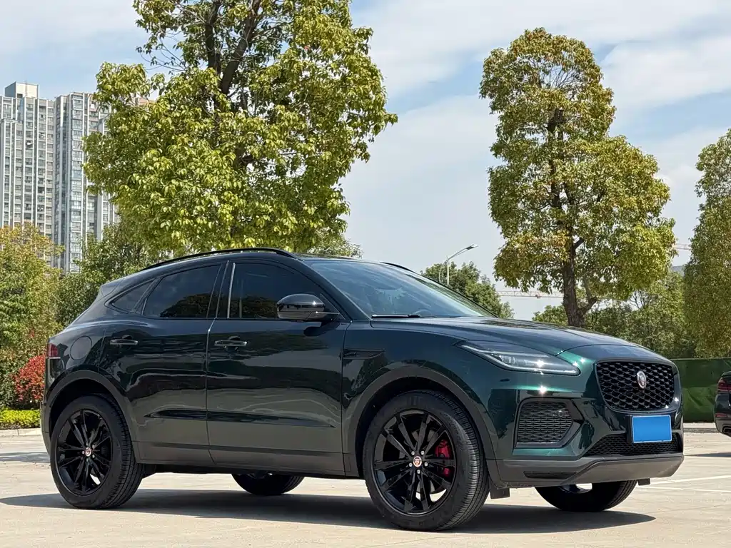 Jaguar E-Pace 2024