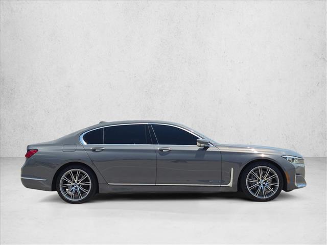 BMW 740 2022