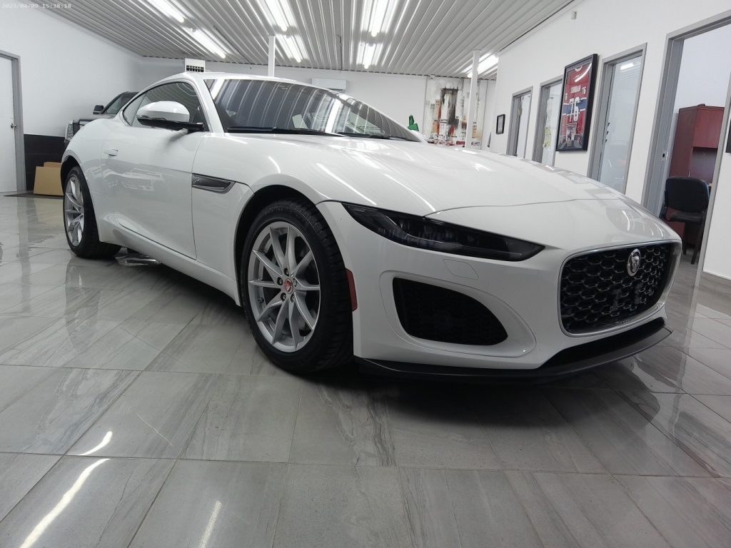Jaguar F-Type 2021