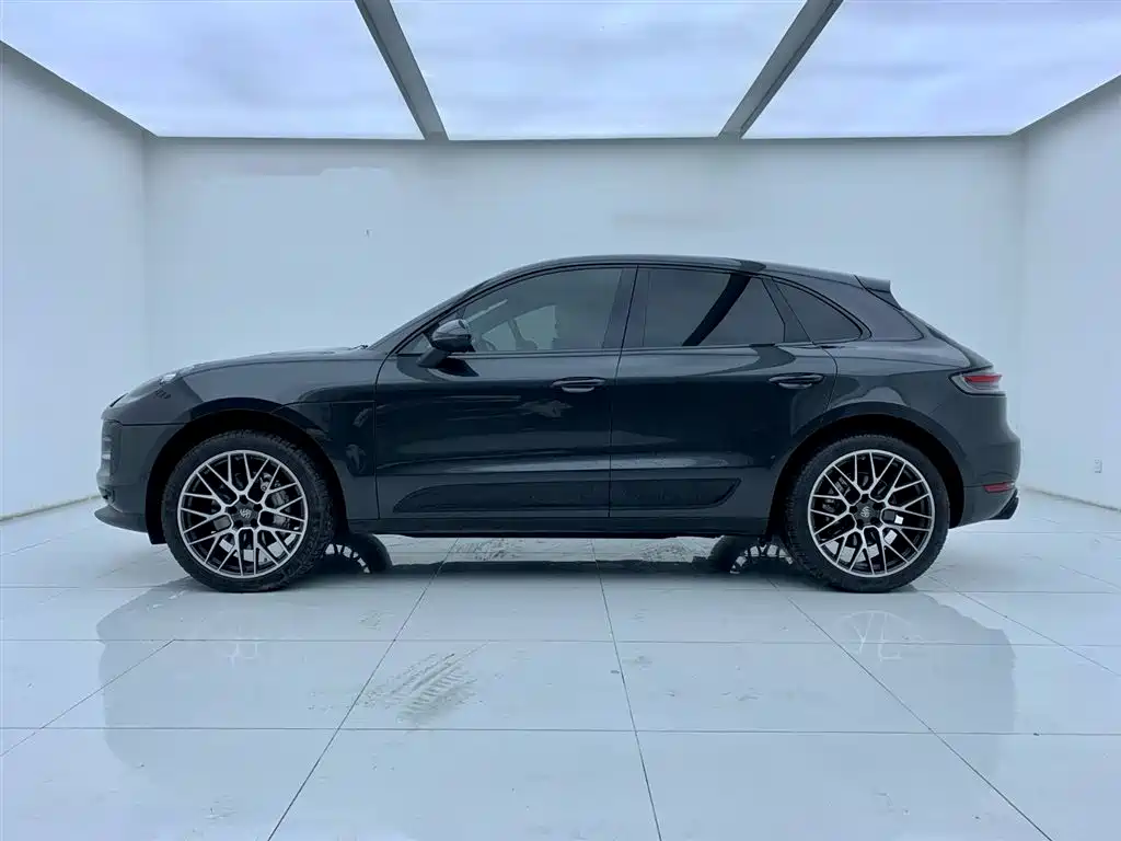 Porsche Macan 2021