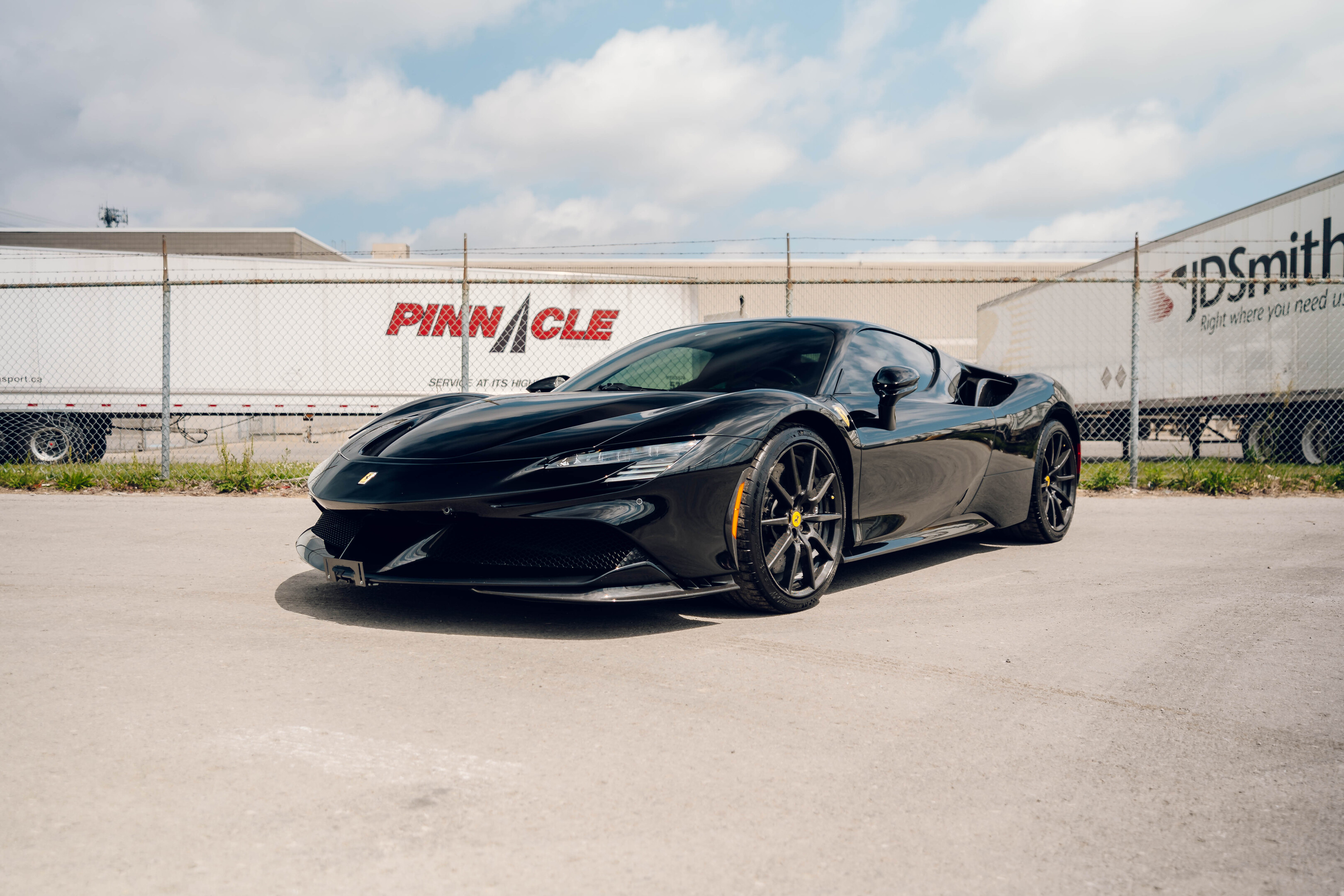 Ferrari SF90 2023