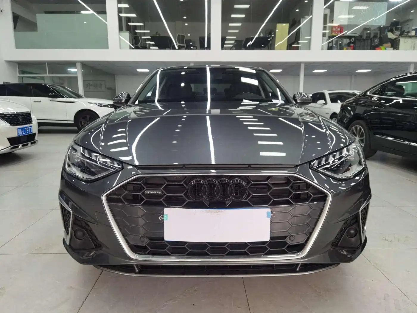 Audi A4 2021