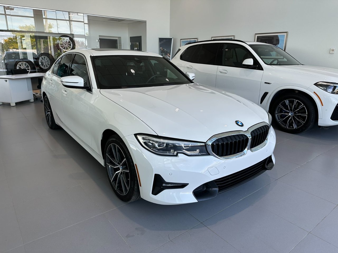 BMW 3 серии 2021