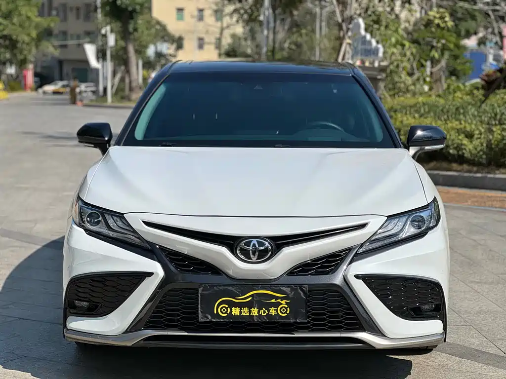 Toyota Camry 2022