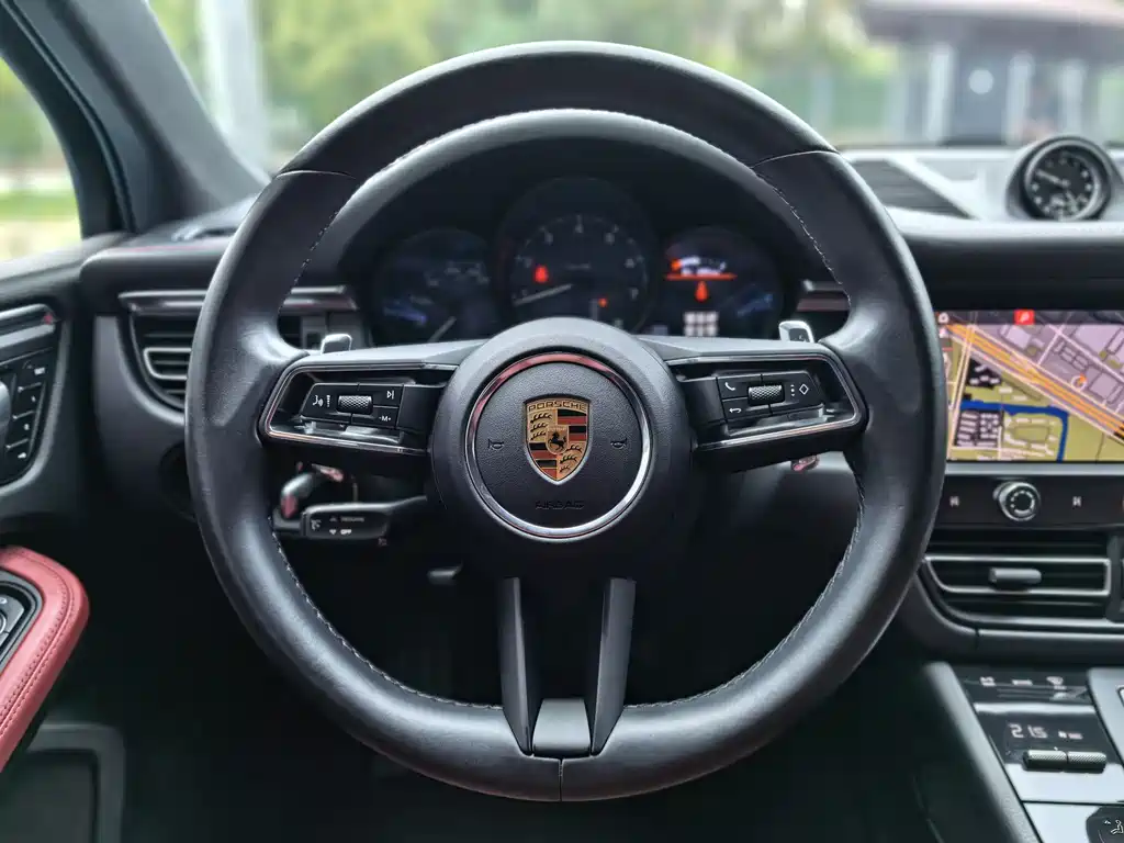 Porsche Macan 2023