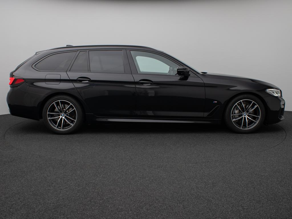 BMW 530 2023