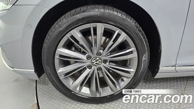 Volkswagen Passat 2022