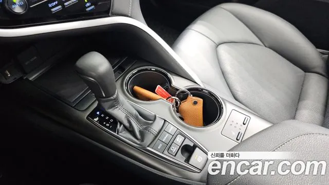 Toyota Camry 2023