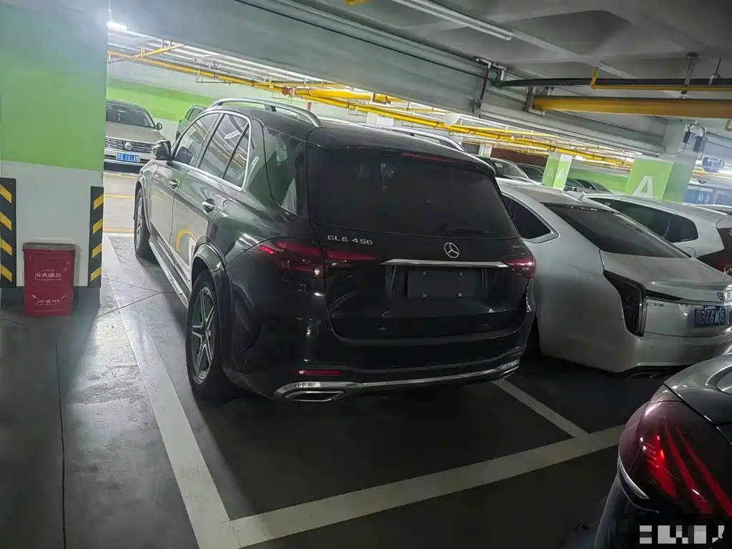 Mercedes-Benz GLE 2024