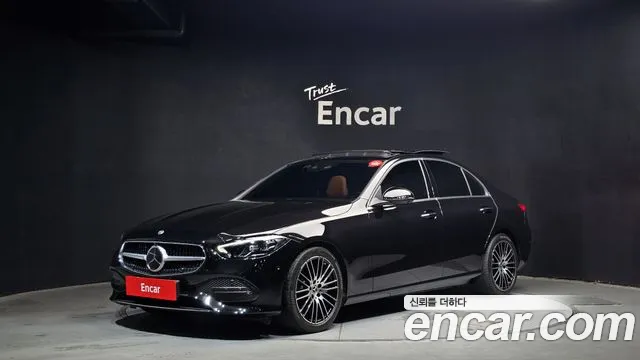 Mercedes-Benz C-Класс 2024