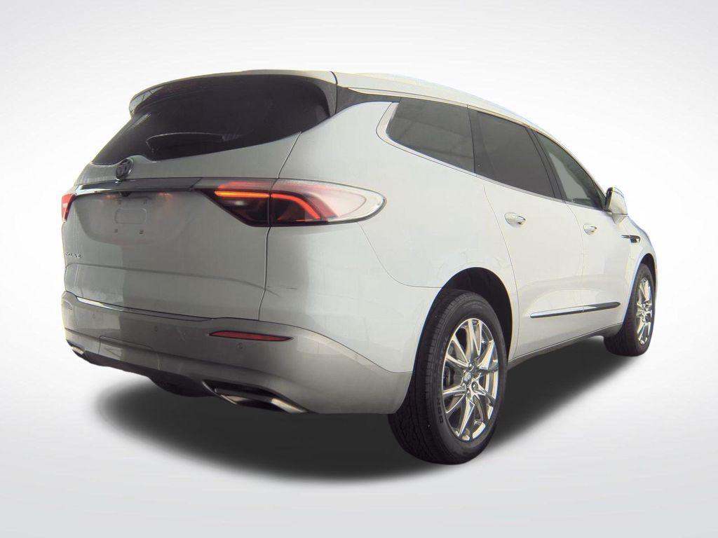 Buick Enclave 2023