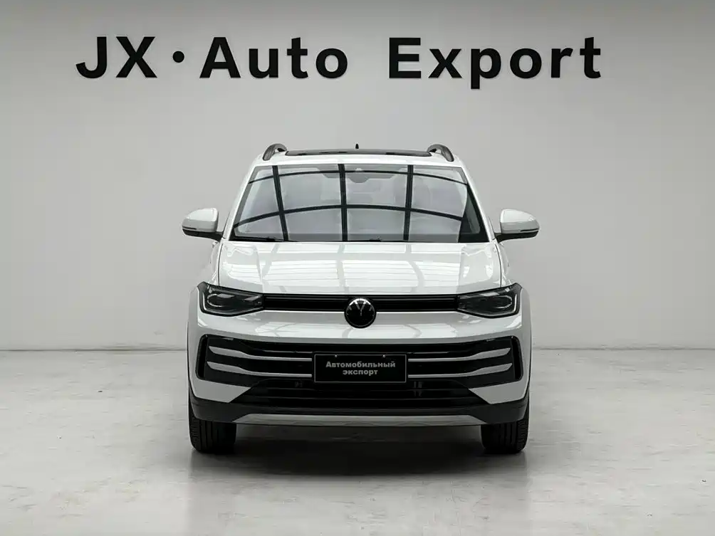 Volkswagen Tharu 2025