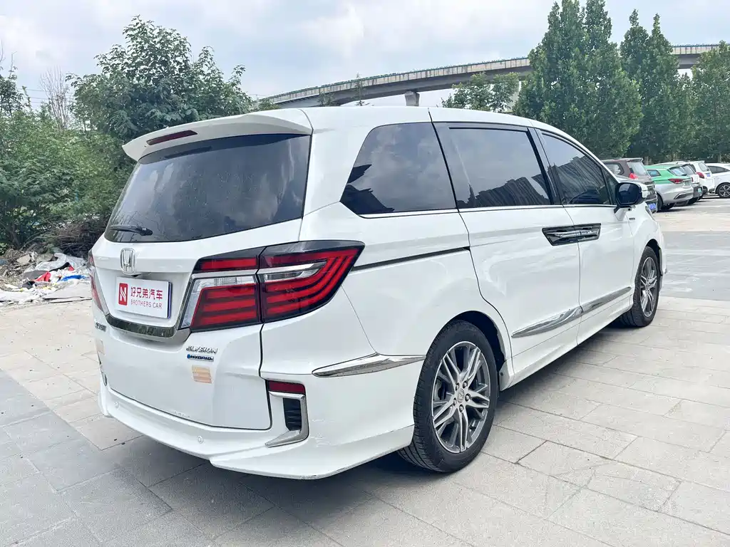 Honda Elysion 2021