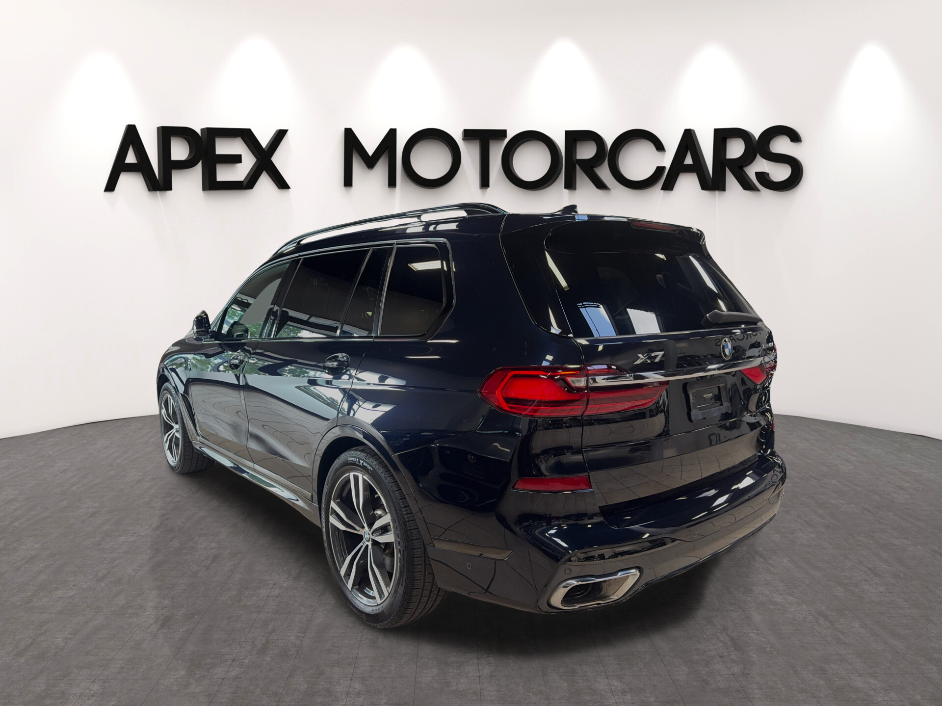 BMW X7 2021