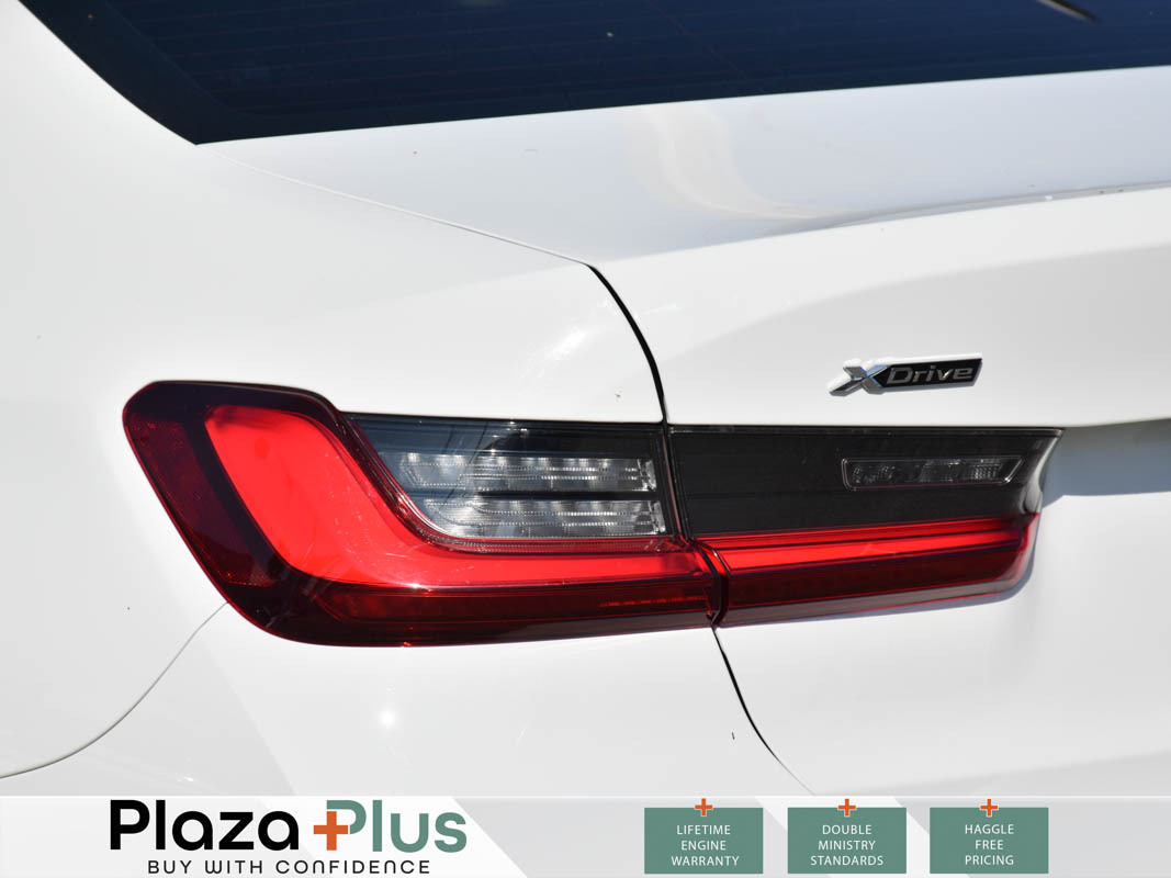 BMW 3 серии 2022