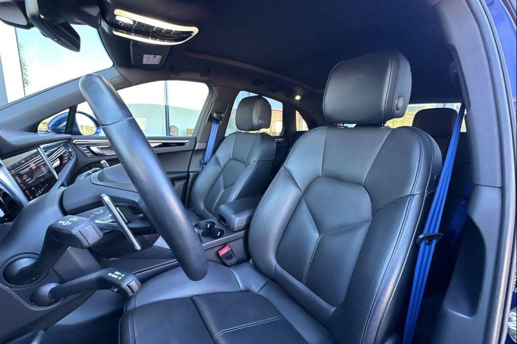 Porsche Macan 2024