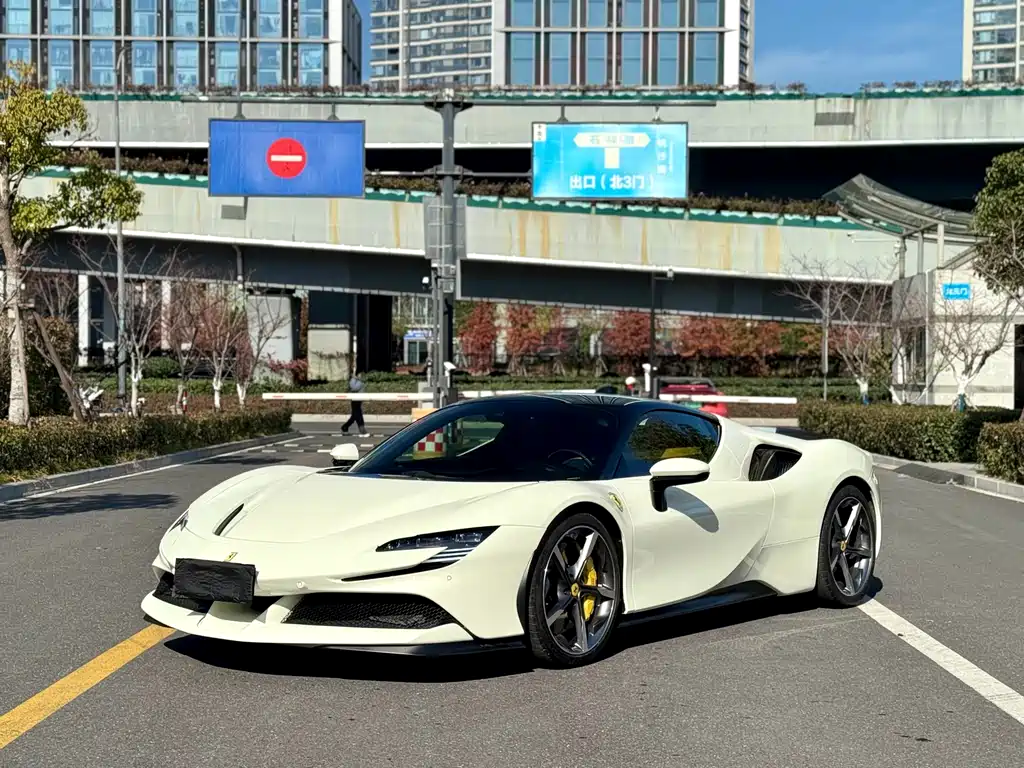 Ferrari SF90 2022