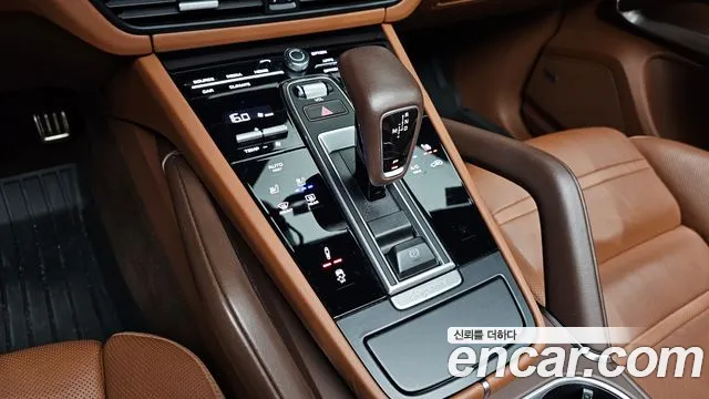 Porsche Cayenne 2020