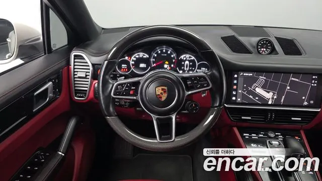 Porsche Cayenne 2022