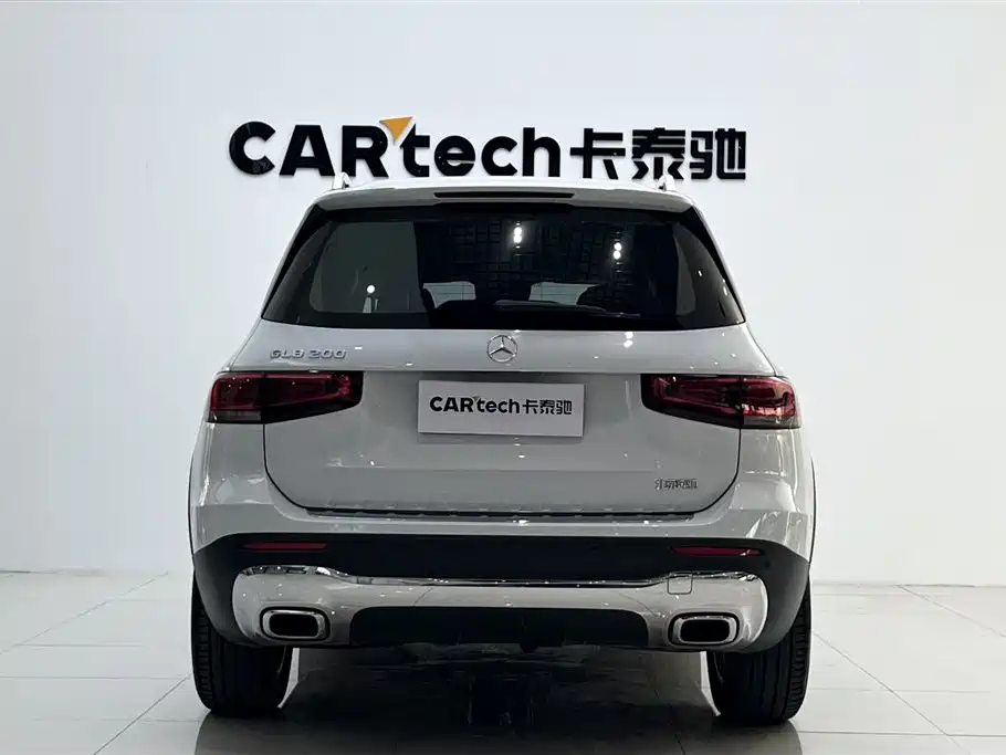 Mercedes-Benz GLB 2021