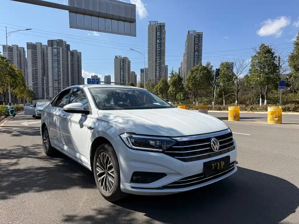 Volkswagen Jetta 2021