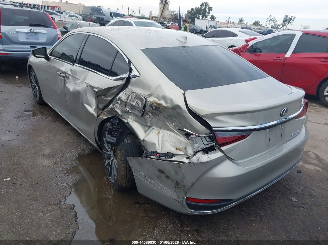 Lexus ES 2023