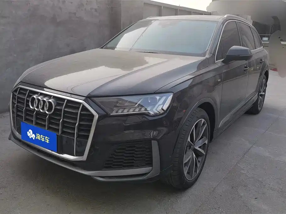 Audi Q7 2021