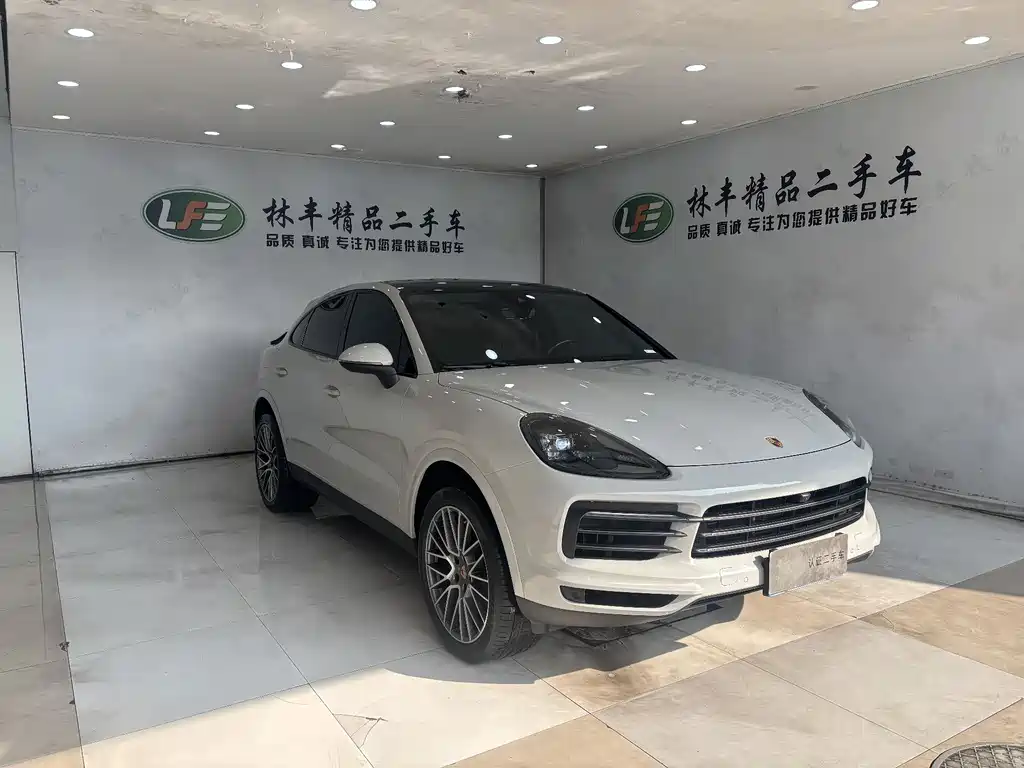 Porsche Cayenne 2023