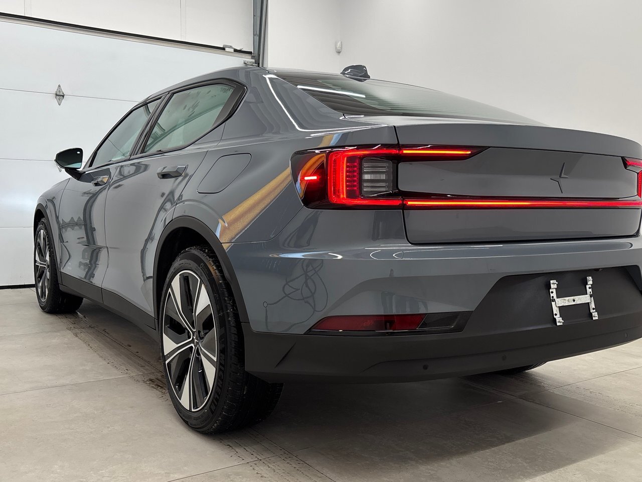 Polestar 2 2024