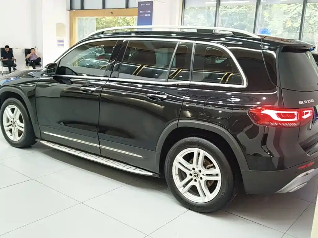 Mercedes-Benz GLB 2021