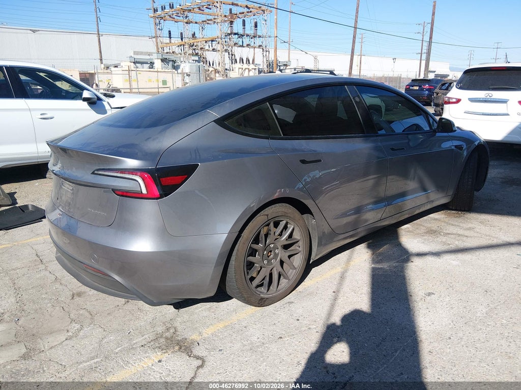Tesla Model 3 2025