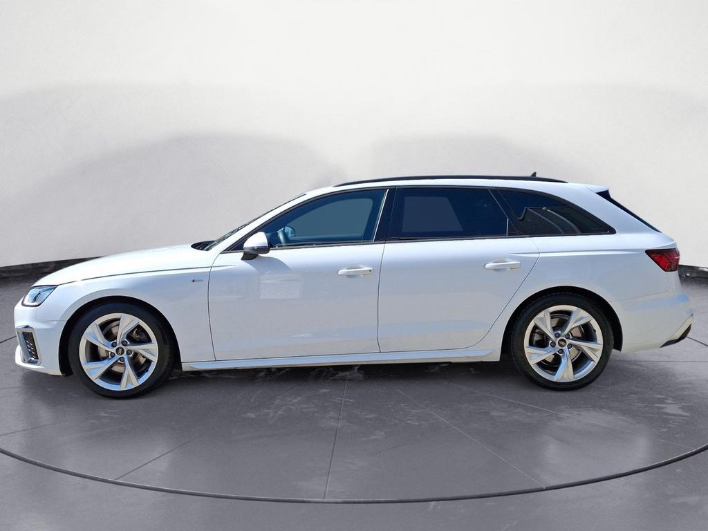 Audi A4 2023