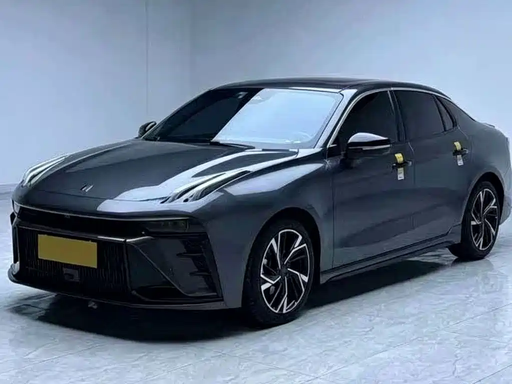 Lynk & Co 03 2023