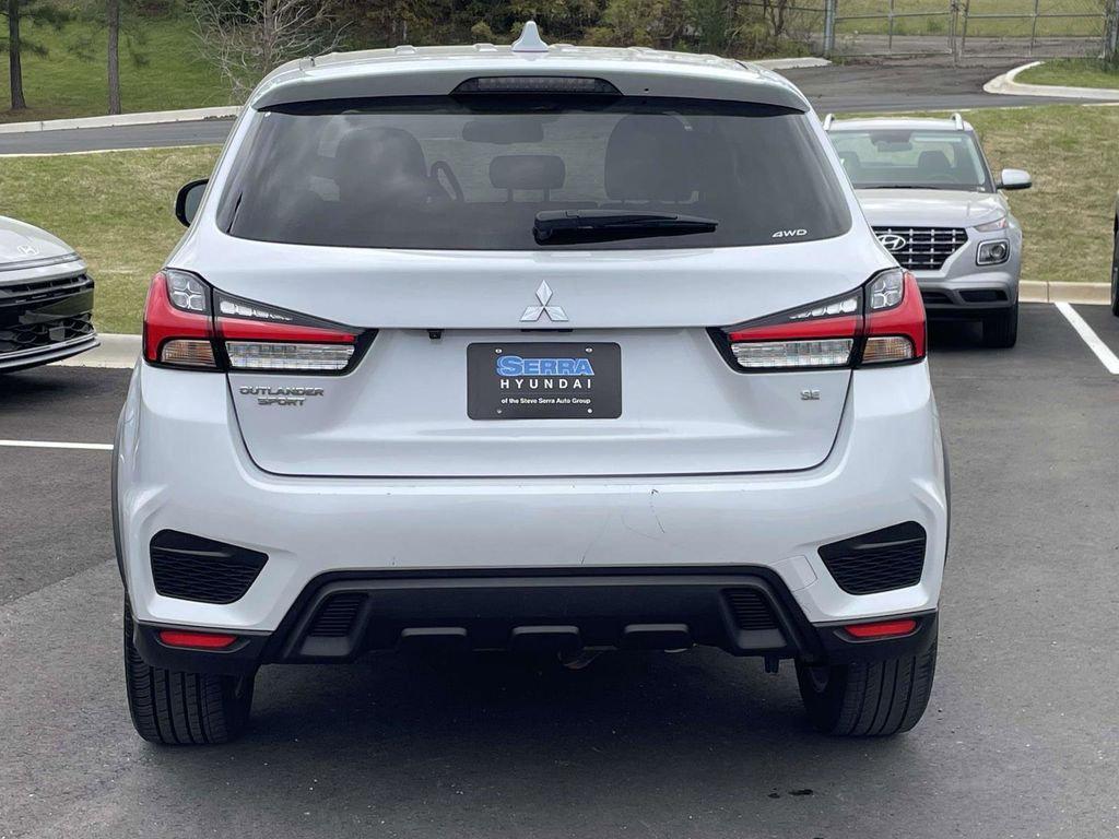 Mitsubishi Outlander Sport 2024