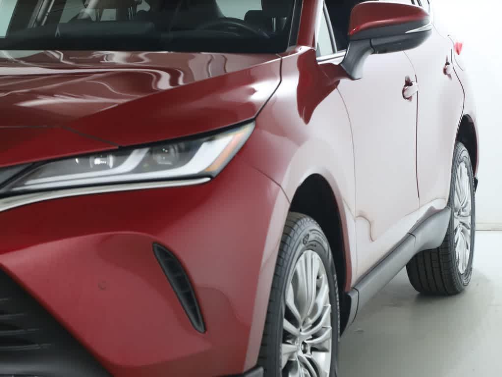 Toyota Venza 2023