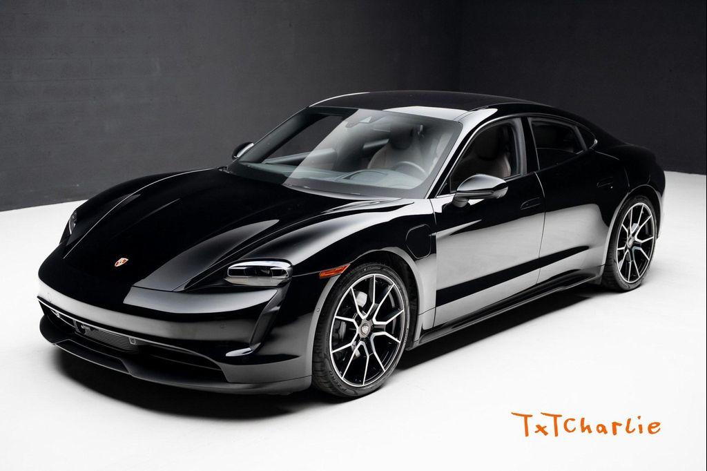 Porsche Taycan 2022