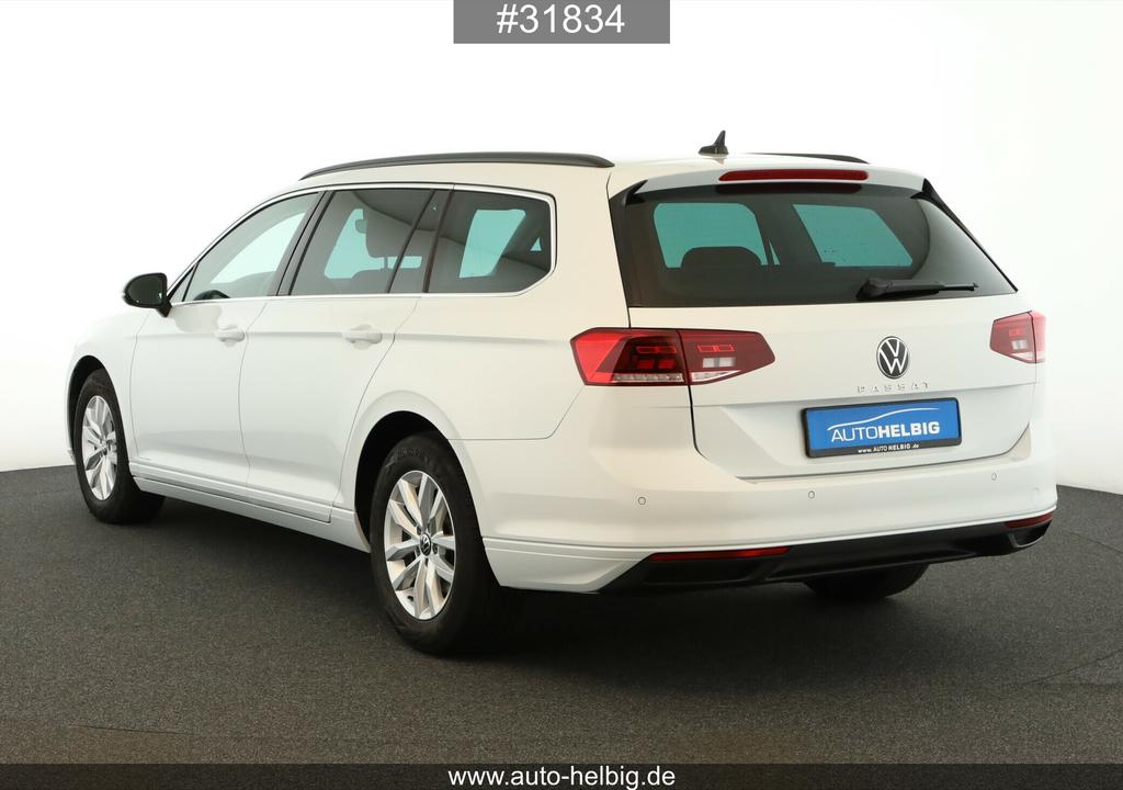 Volkswagen PASSAT VARIANT 2024