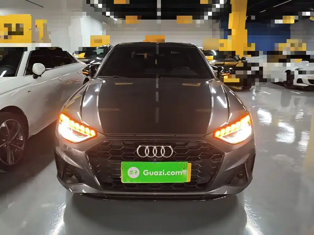 Audi A4 2023