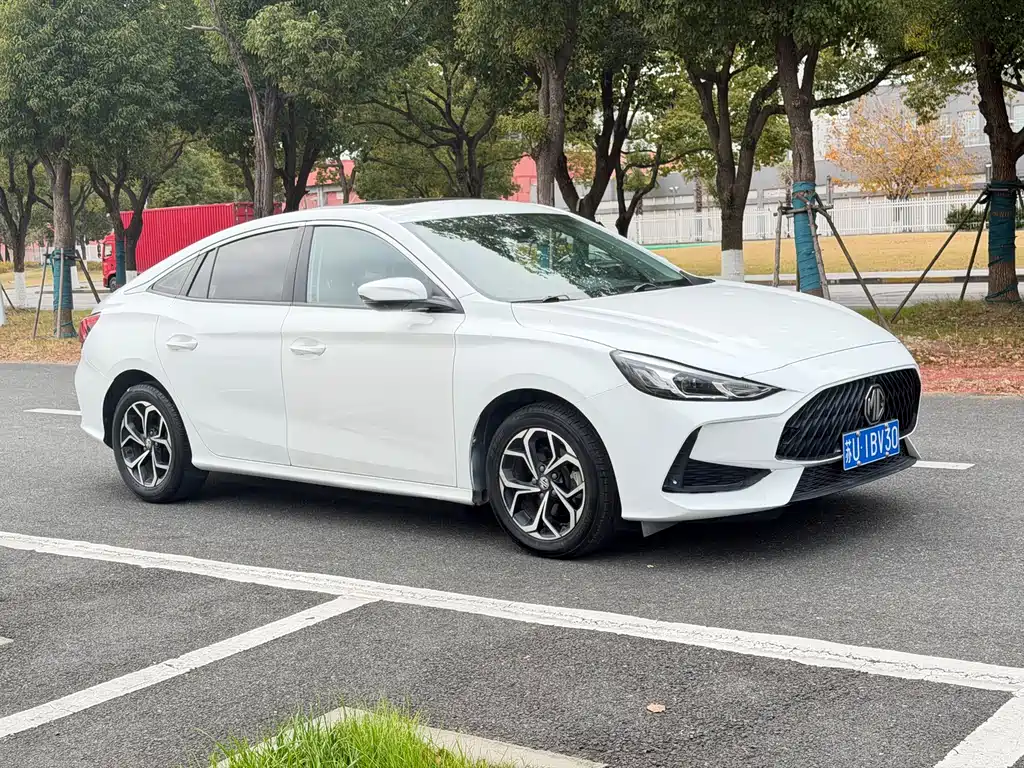 MG MG5 2022