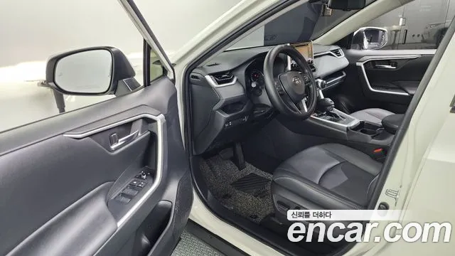 Toyota RAV4 2021
