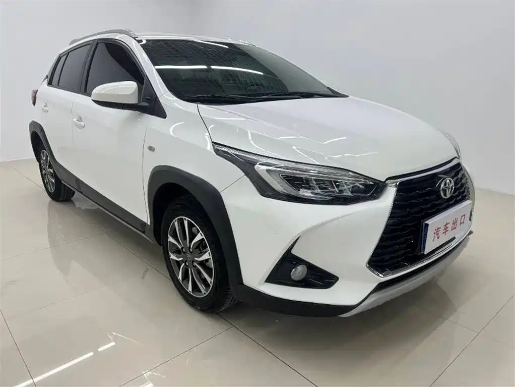 Toyota Yaris 2023