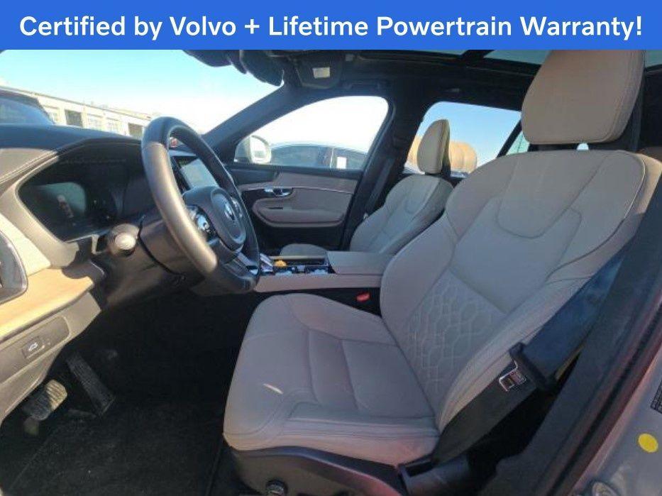 Volvo XC90 2025