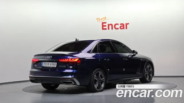 Audi A4 2022