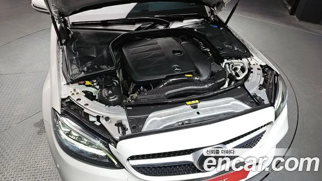 Mercedes-Benz C-Класс 2021