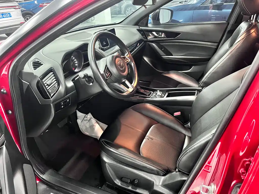 Mazda CX-4 2021