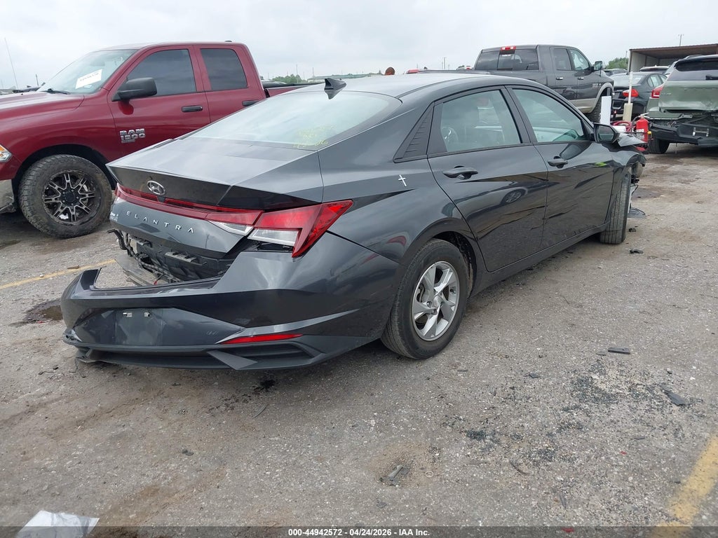Hyundai Elantra 2021