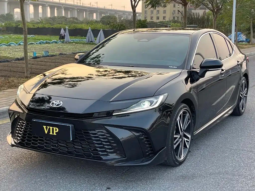 Toyota Camry 2024